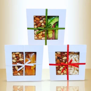 Balta maža dovana dėžutėje – riešutų mišinys ir vaisių cukatai – Vai Nai